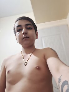 Pooyas626